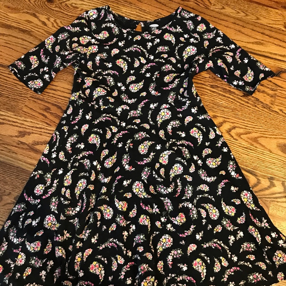 Old navy girls dress.